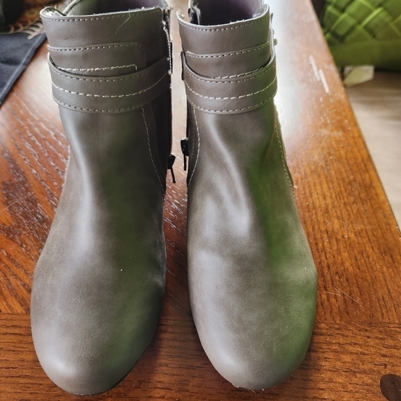 Womens nwot ankle boot - Picture 3 of 10